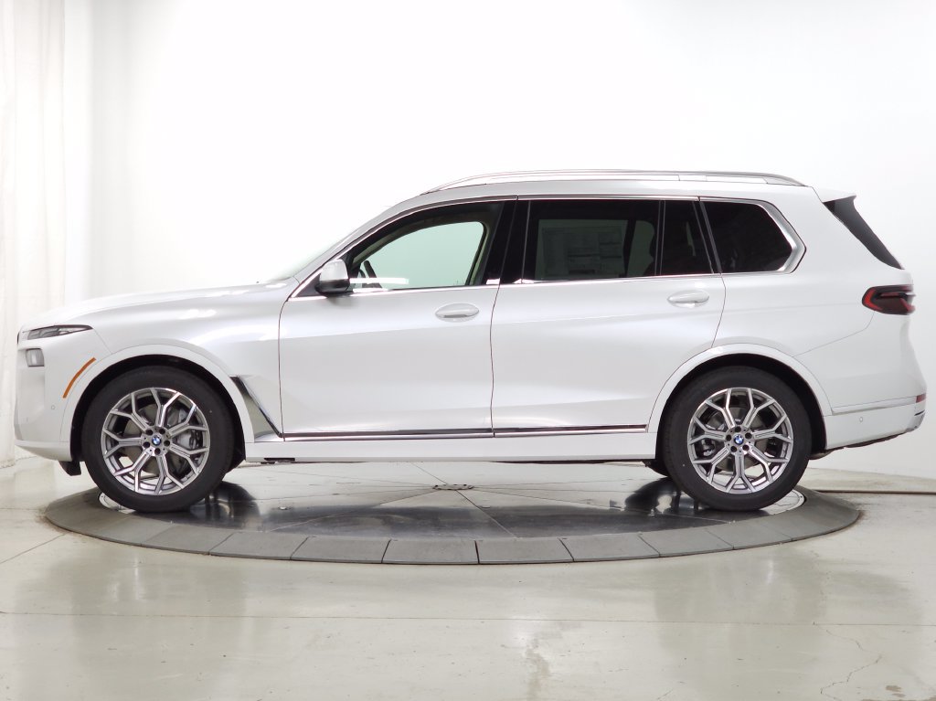 New 2027 BMW X7 xDrive40i AWD/4WD image 4