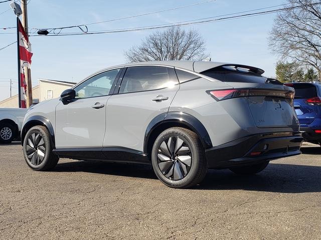 New 2025 Nissan Ariya AWD image 4