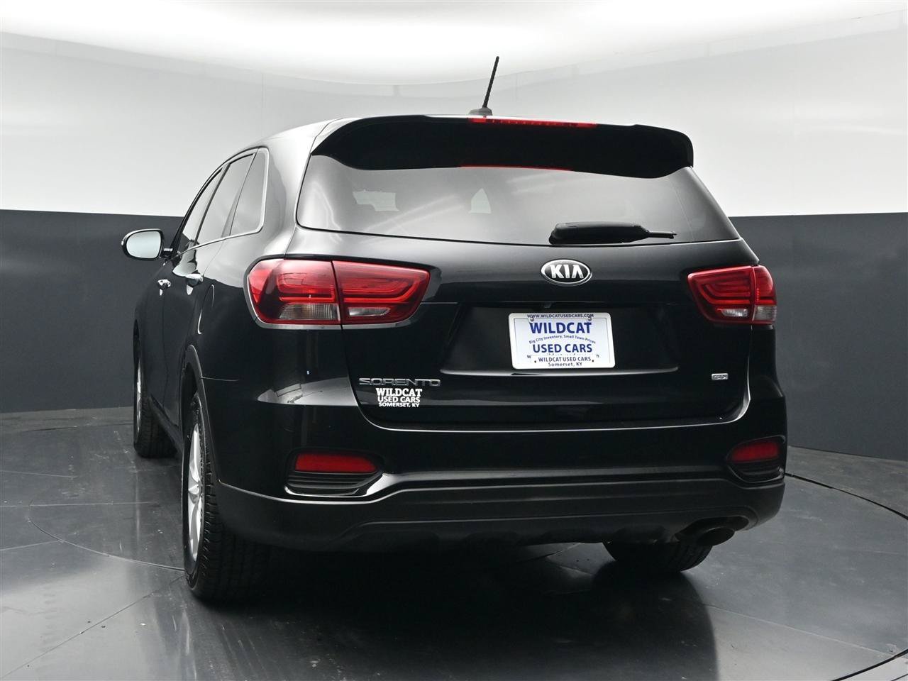 Used 2019 Kia Sorento L FWD image 7