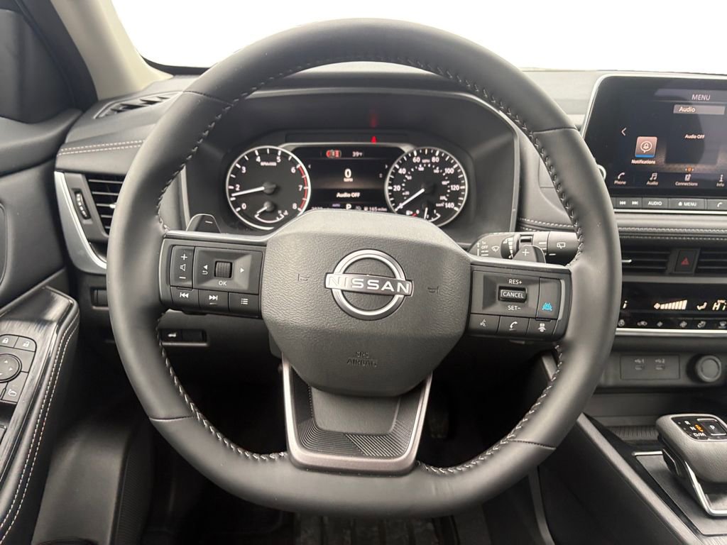 Used 2026 Nissan Rogue SV w/ SV Premium Package image 12