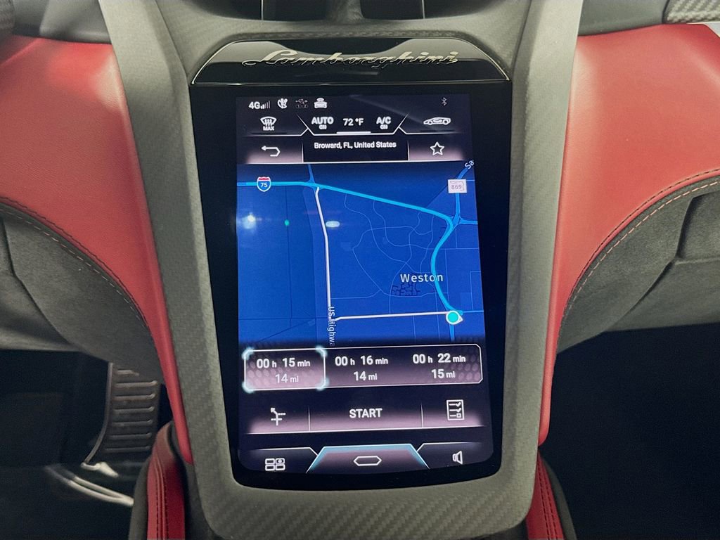 Used 2024 Lamborghini Revuelto image 13