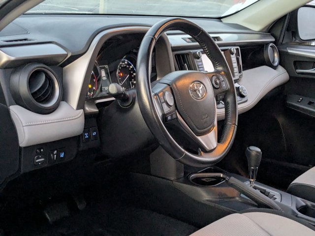 Used 2016 Toyota RAV4 XLE image 2