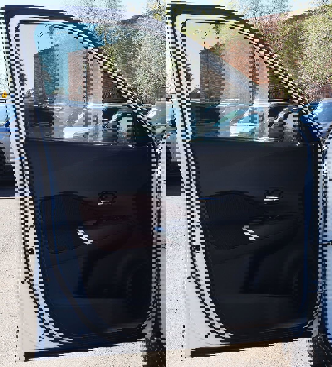 Used 2023 Nissan Kicks SR image 36