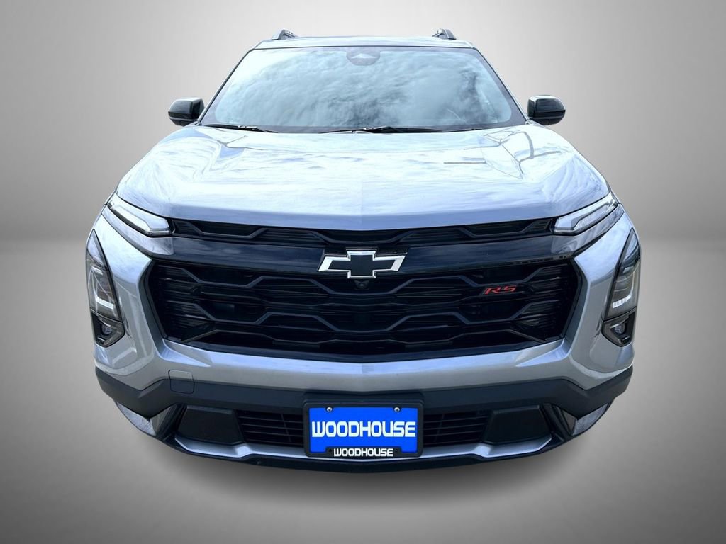 Used 2025 Chevrolet Equinox RS w/ Safety and Technology Package image 2