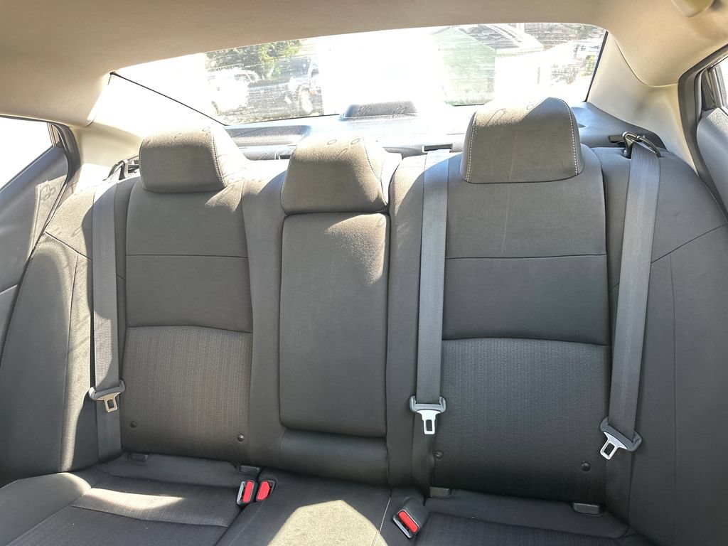 Used 2022 Nissan Altima 2.5 SV FWD image 14