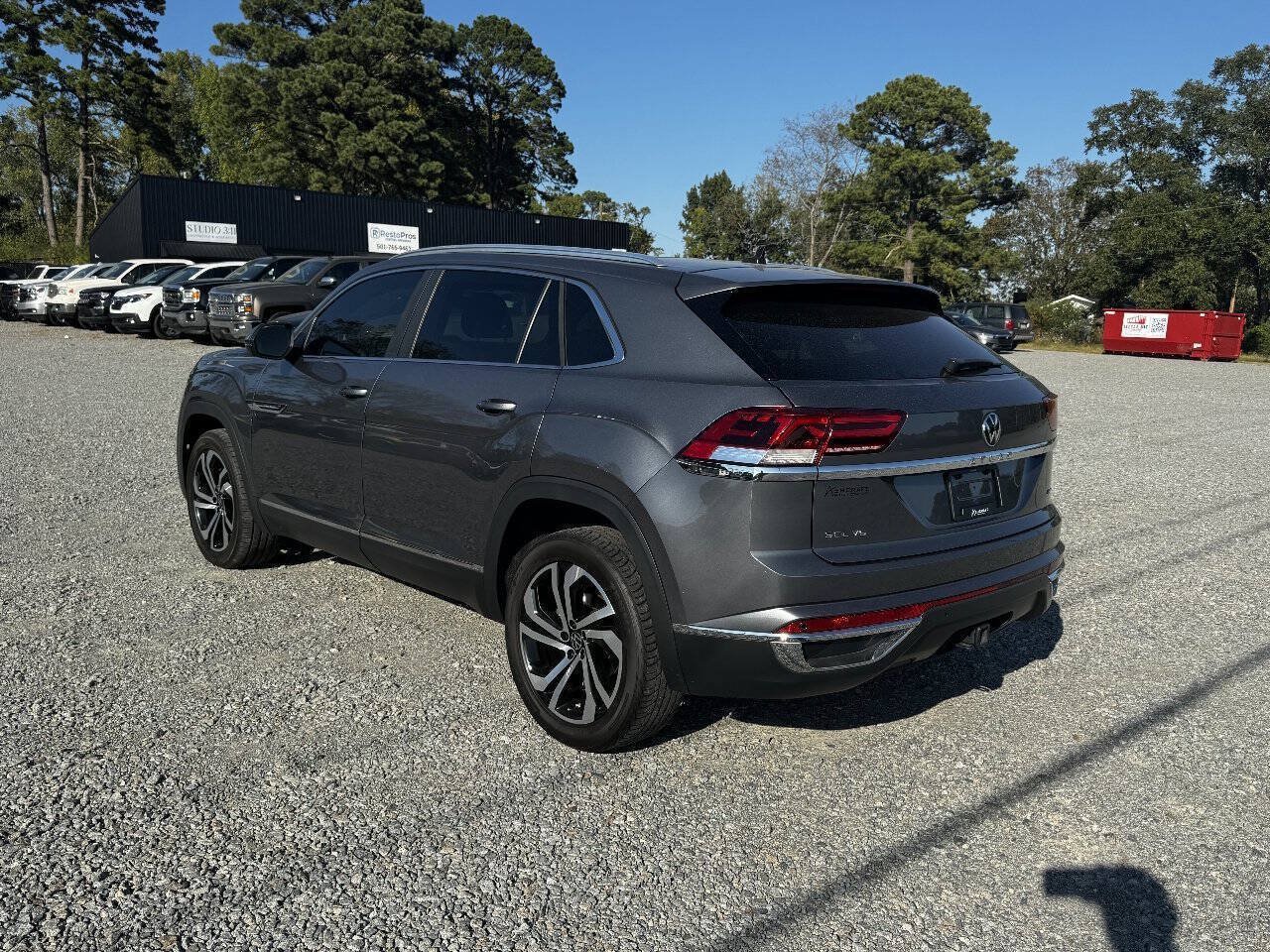 Used 2023 Volkswagen Atlas Cross Sport SEL AWD/4WD image 9