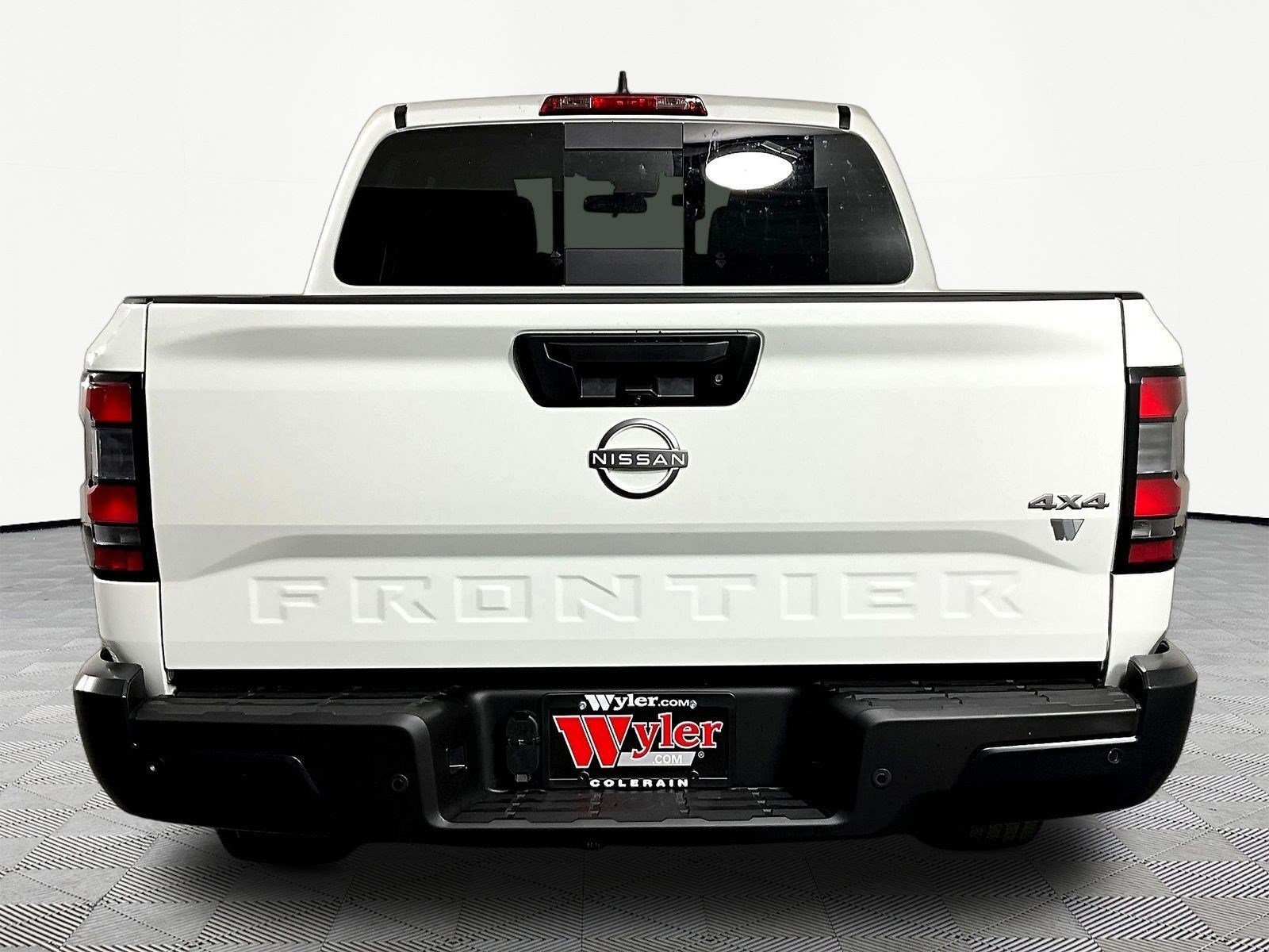 New 2026 Nissan Frontier S w/ S Utility Package AWD/4WD image 5