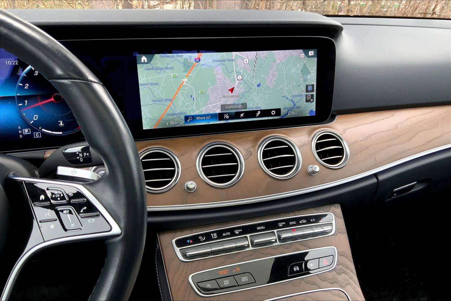 Certified 2021 Mercedes-Benz E 350 4MATIC Sedan image 7