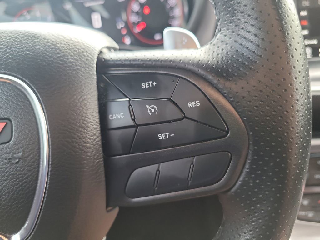 Used 2022 Dodge Challenger R/T w/ Blacktop Package image 25