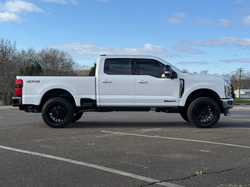 Used 2024 Ford F250 Lariat AWD/4WD image 4