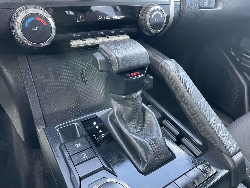 Used 2024 Toyota Tacoma TRD Sport RWD image 43