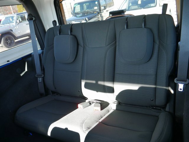 Used 2021 Jeep Wrangler Sport image 14