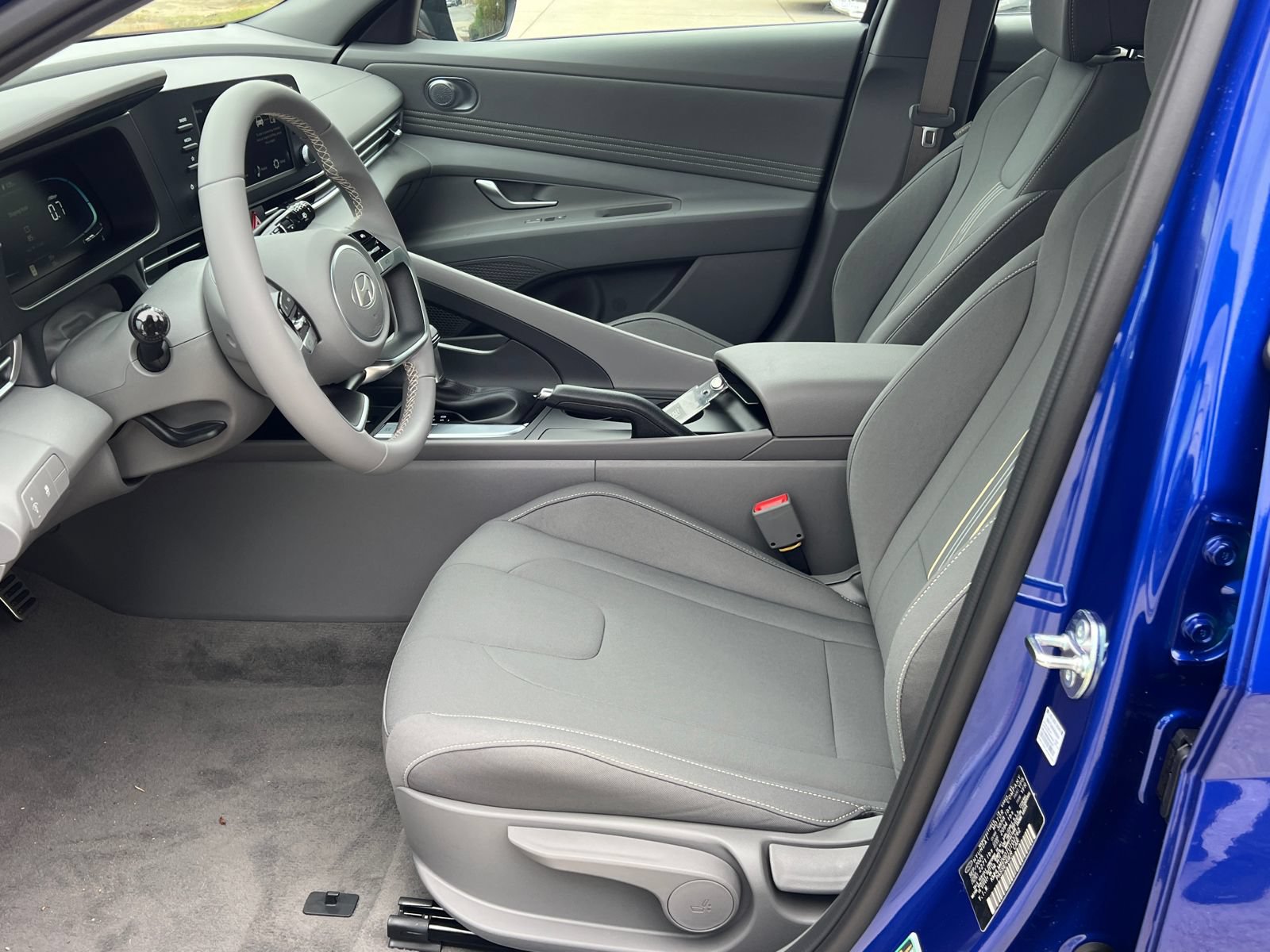 New 2026 Hyundai Elantra Sport FWD image 10