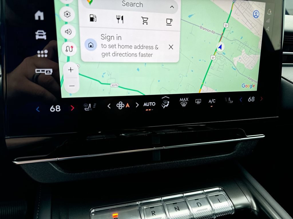 New 2025 Lincoln Nautilus Premier w/ Jet Appearance Package AWD/4WD image 16