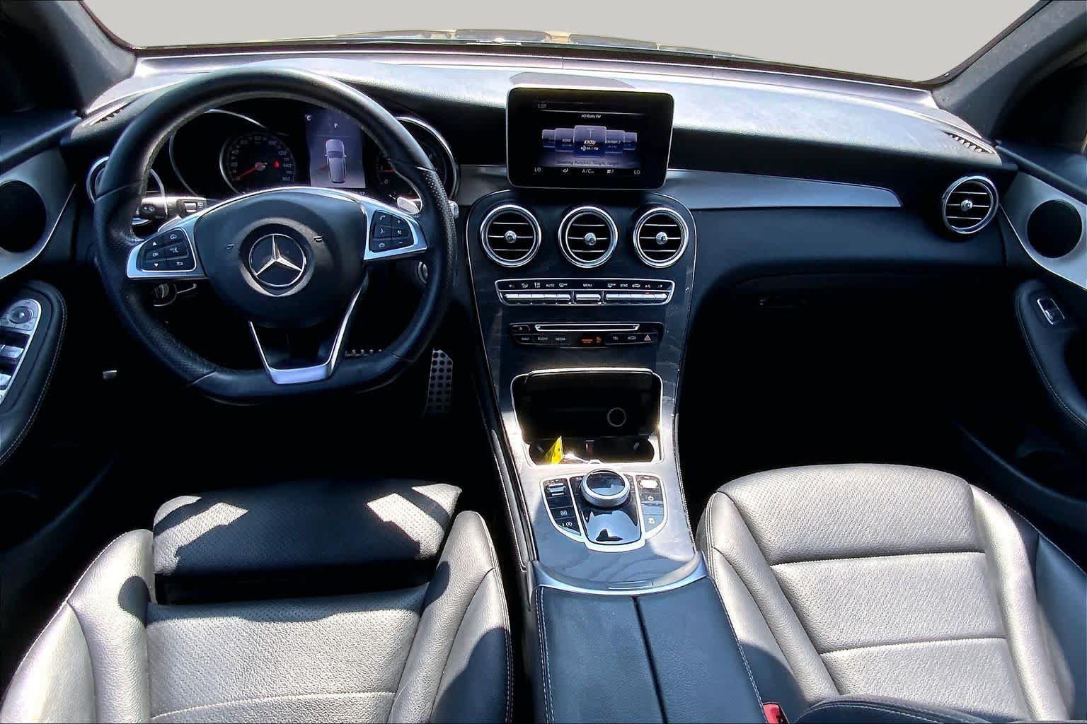Used 2019 Mercedes-Benz GLC 300 image 15