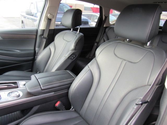 Used 2024 Genesis GV80 2.5T image 15