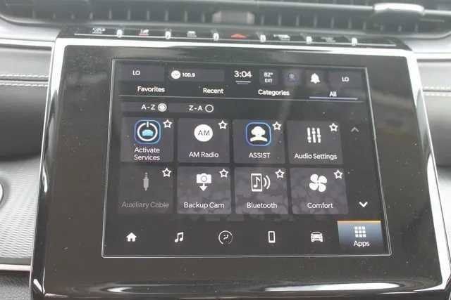 Used 2023 Jeep Grand Cherokee Laredo image 18