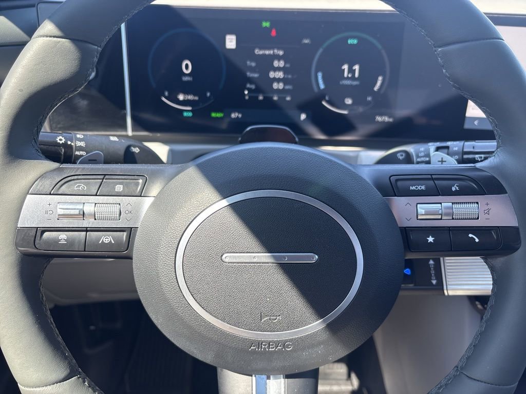 Certified 2025 Hyundai Tucson Limited image 23