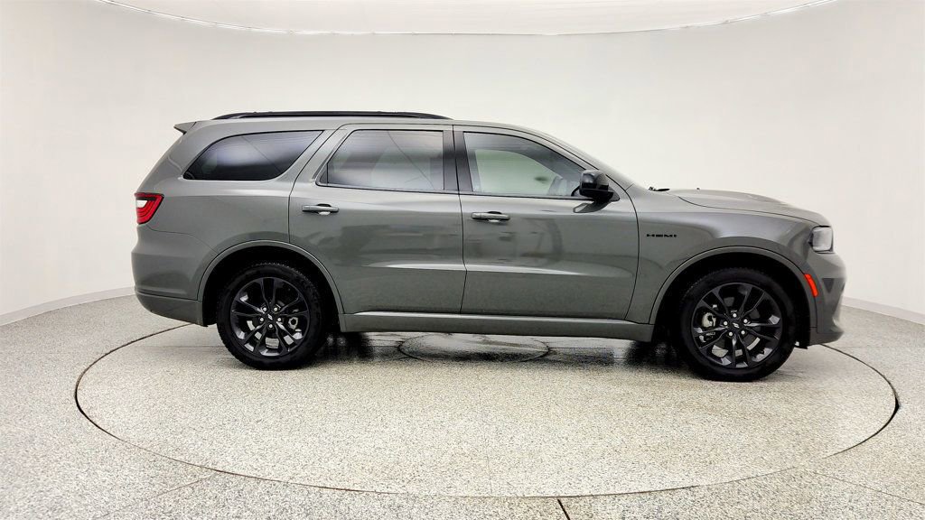 Used 2024 Dodge Durango R/T w/ Blacktop Package image 4