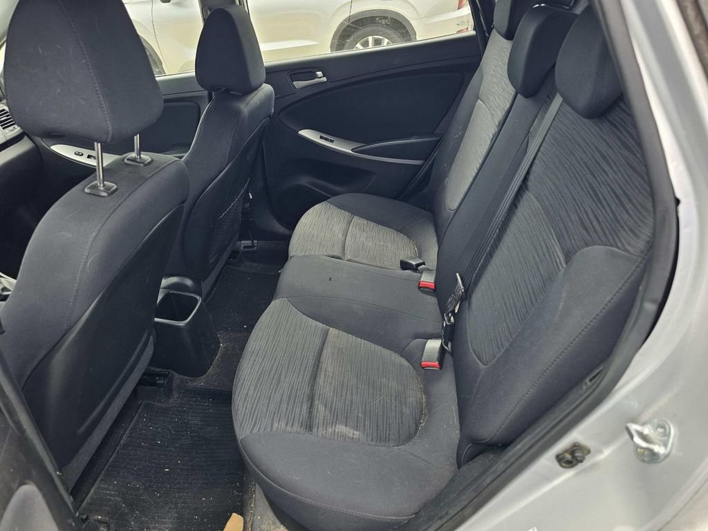 Used 2017 Hyundai Accent SE FWD image 18