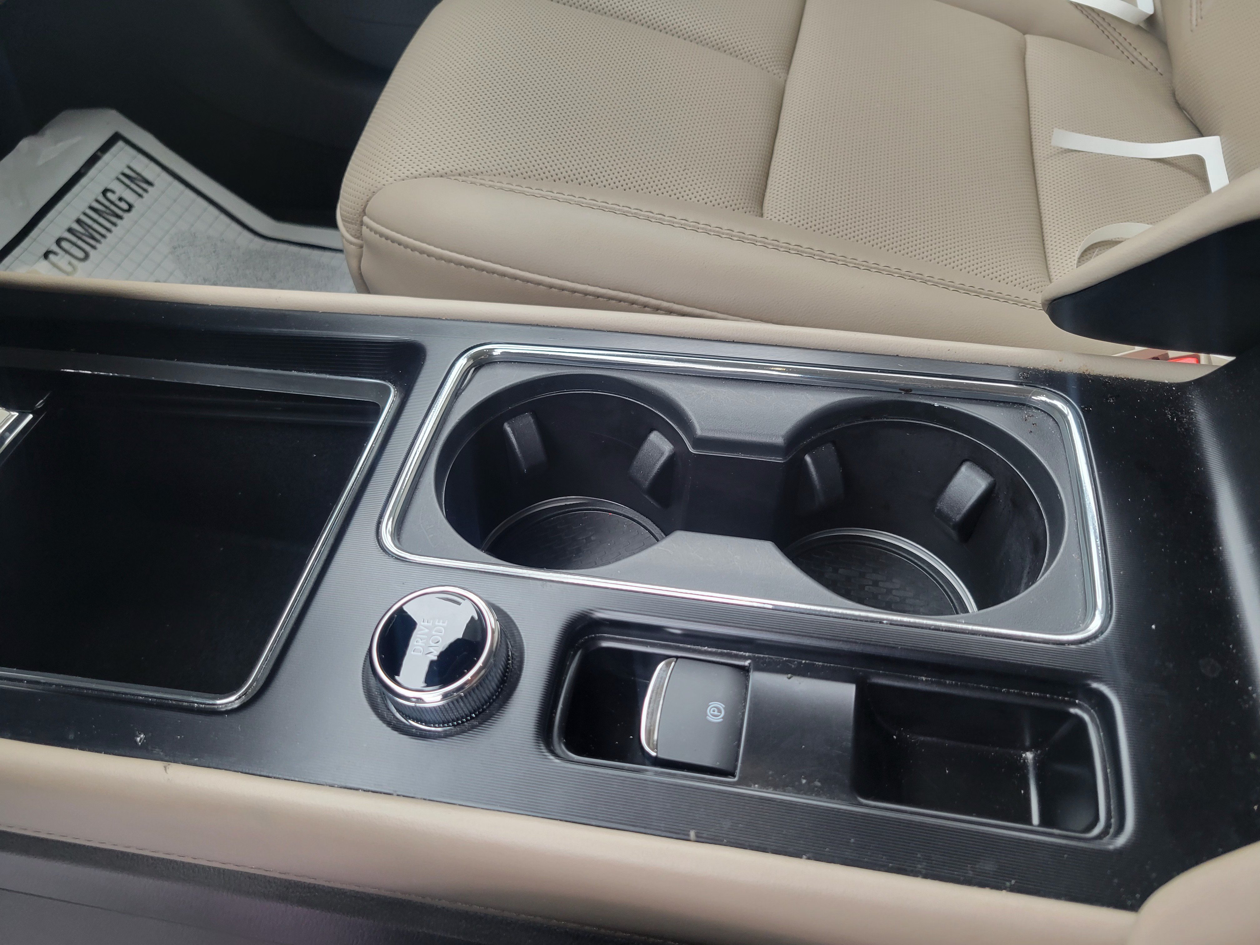 Certified 2024 Lincoln Corsair Reserve FWD image 16