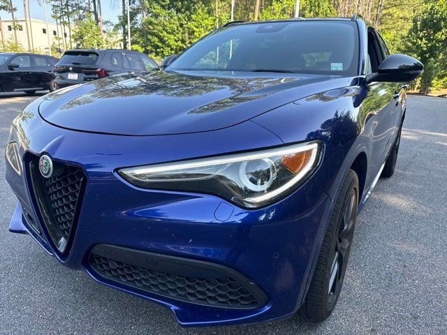 Used 2021 Alfa Romeo Stelvio Ti Sport AWD/4WD image 1