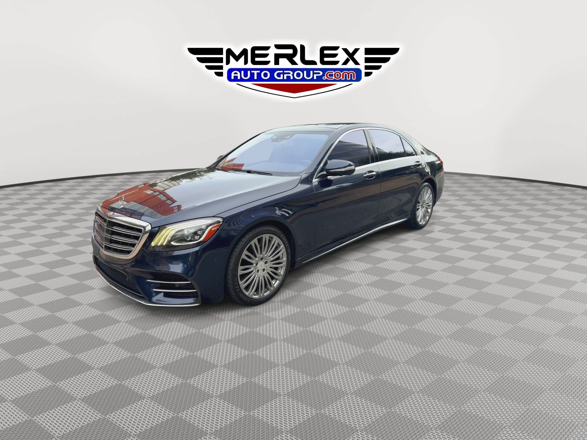 Used 2019 Mercedes-Benz S 560 Sedan image 4