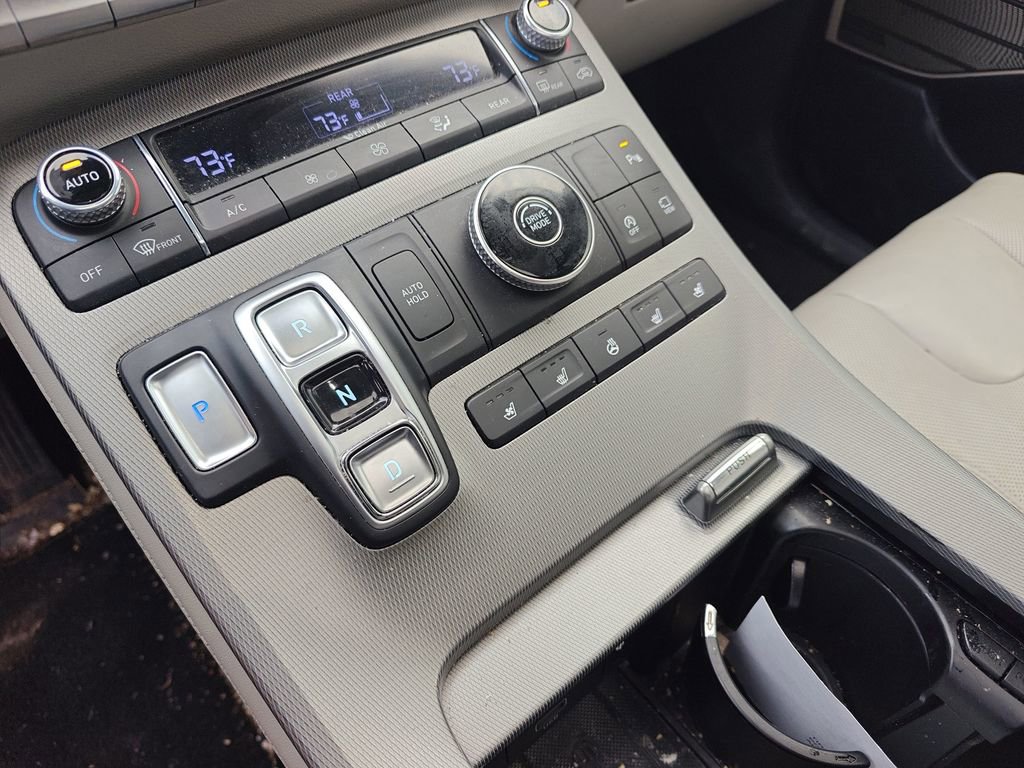 Used 2022 Hyundai Palisade Calligraphy image 11