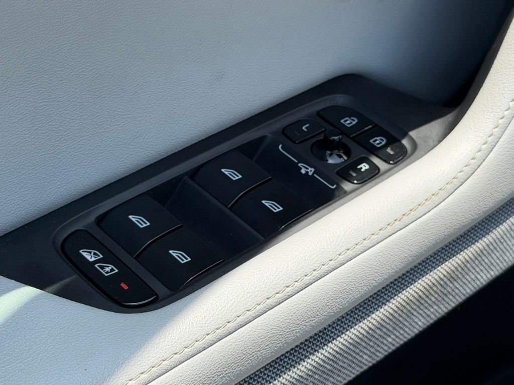 Used 2023 Polestar Polestar 2 w/ Pilot Pack AWD/4WD image 20