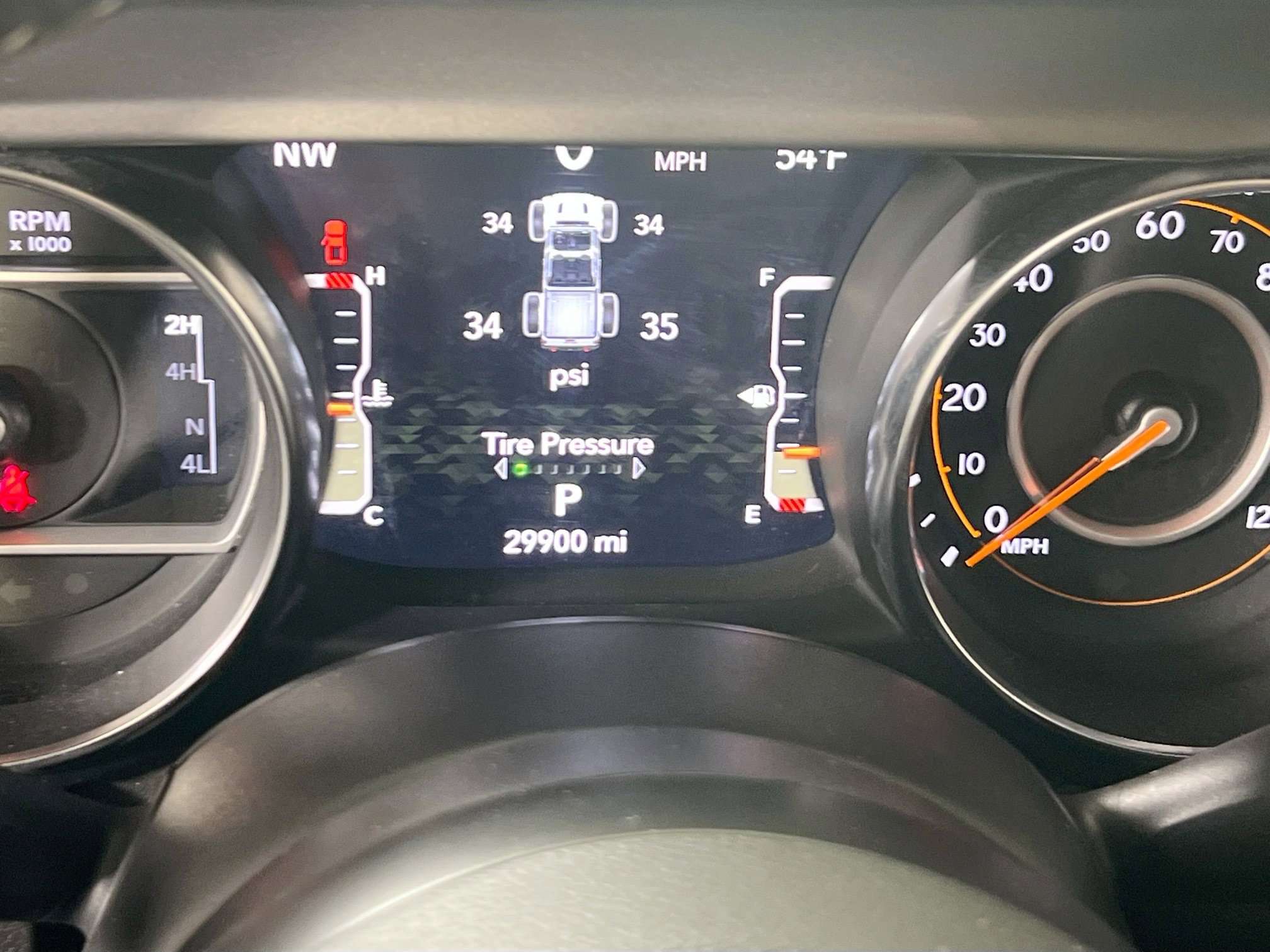 Used 2022 Jeep Gladiator Willys image 12