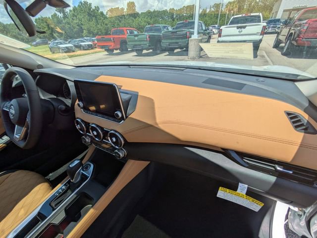 New 2025 Nissan Sentra SV w/ SV Premium Package FWD image 31