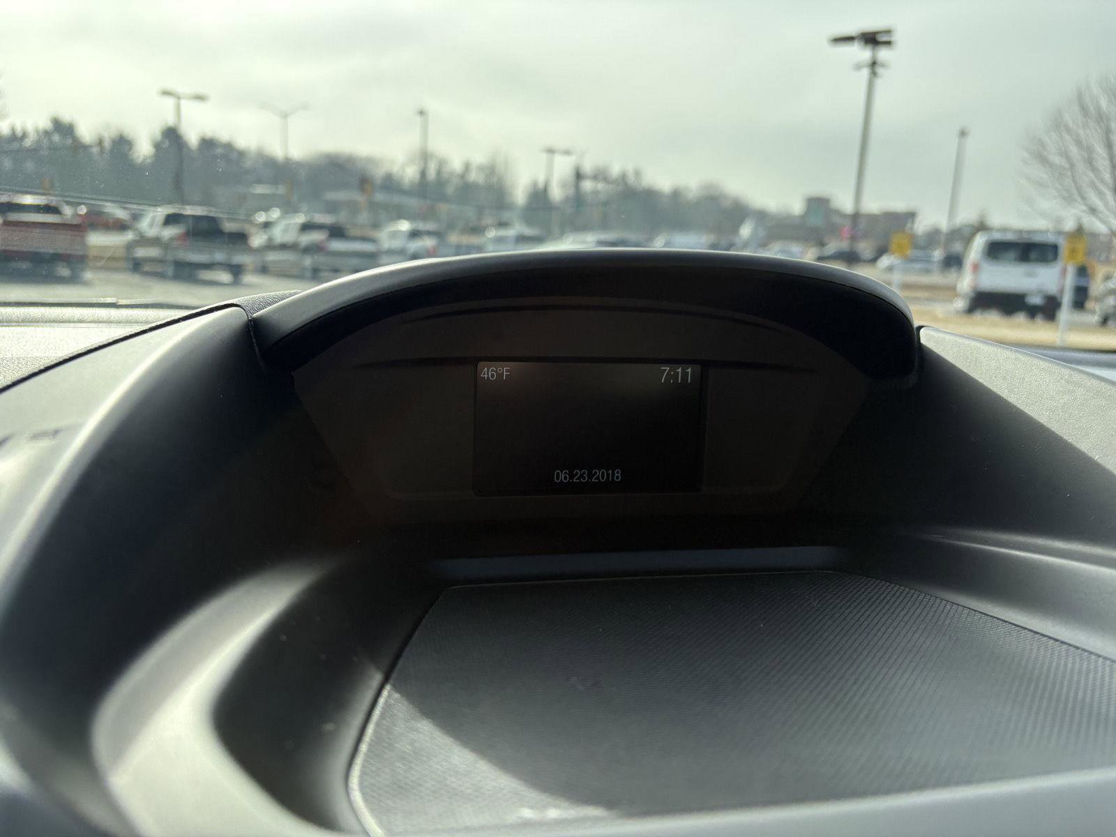 Used 2018 Ford Escape SE image 9