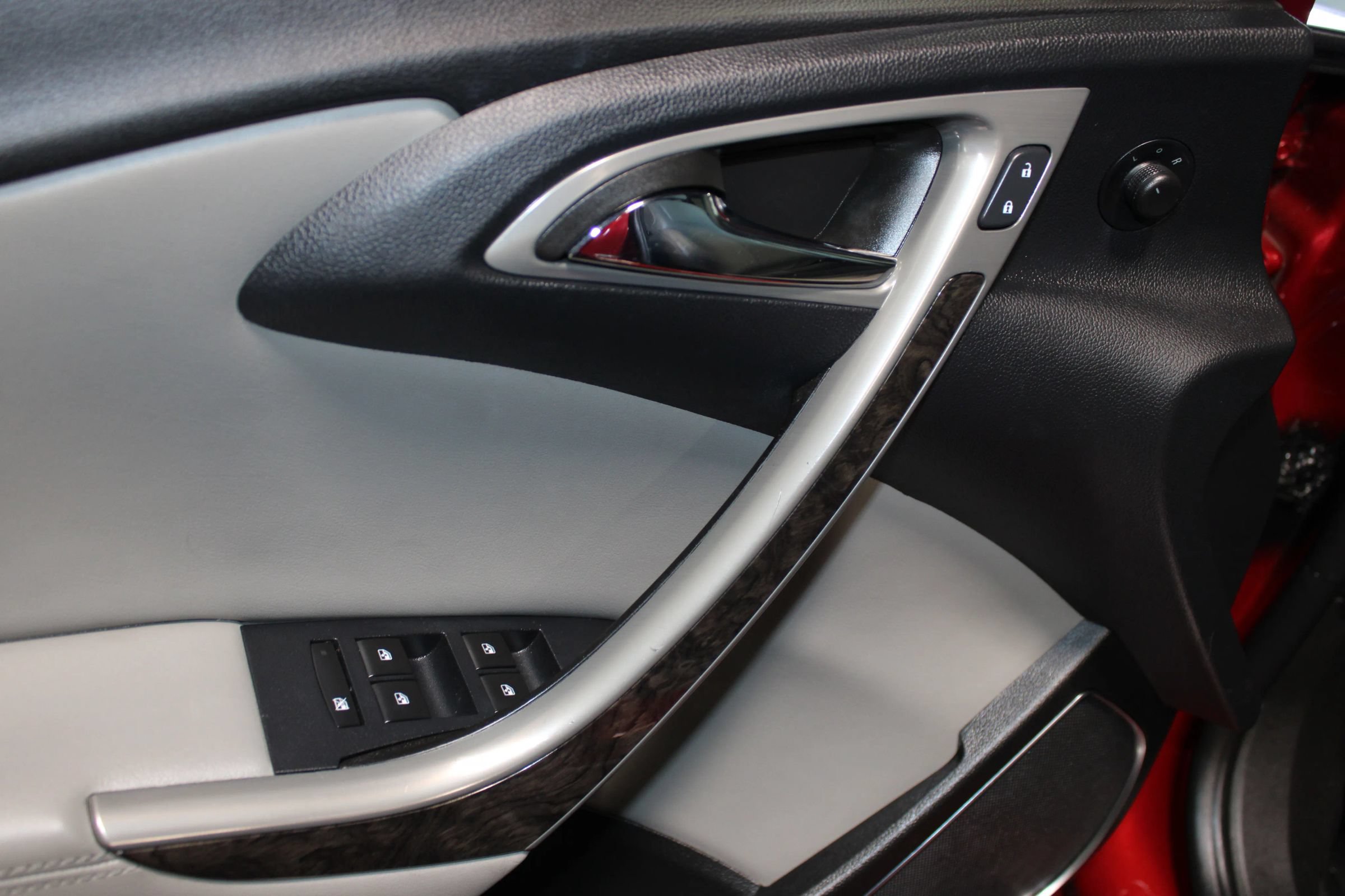 Used 2015 Buick Verano w/ Comfort Package FWD image 9