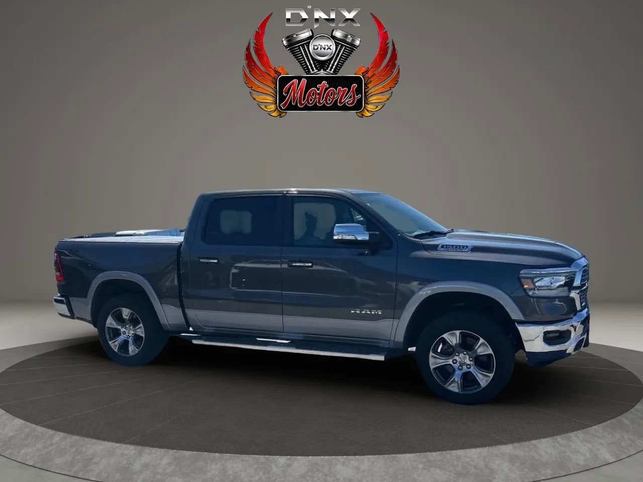 Used 2020 RAM 1500 Laramie AWD/4WD image 10