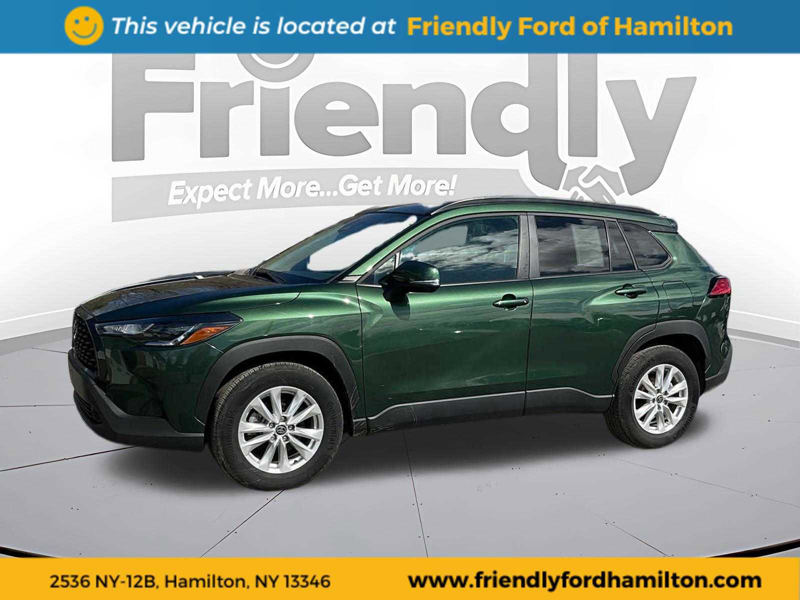 Used 2023 Toyota Corolla Cross LE w/ Moonroof Package image 5