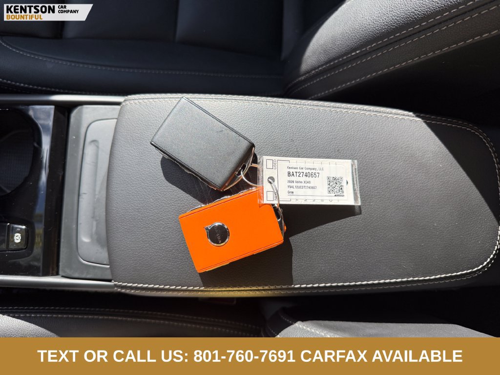 Used 2026 Volvo XC40 B5 Plus AWD/4WD image 35