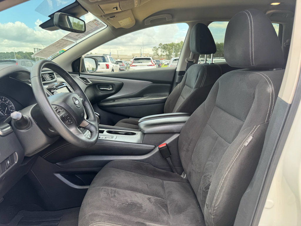 Used 2020 Nissan Murano SV FWD image 10