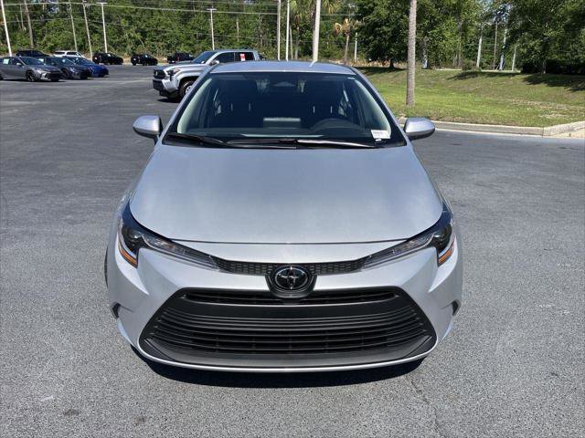 Certified 2025 Toyota Corolla LE FWD image 8