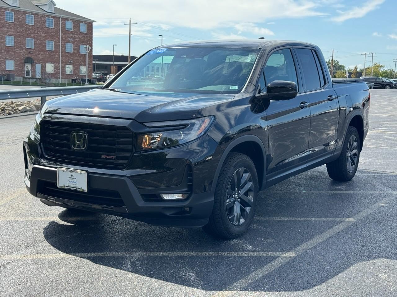 Certified 2023 Honda Ridgeline Sport image 10