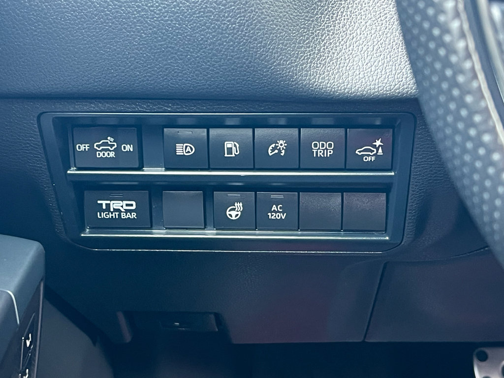 Used 2025 Toyota Tundra TRD Pro AWD/4WD image 26