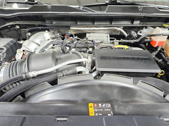 Used 2022 Chevrolet Silverado 3500 LT w/ Convenience Package image 17