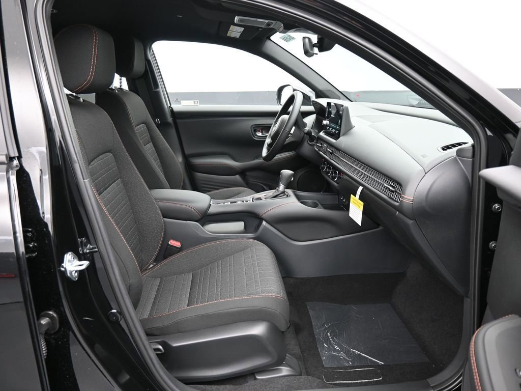 New 2026 Honda HR-V Sport image 39