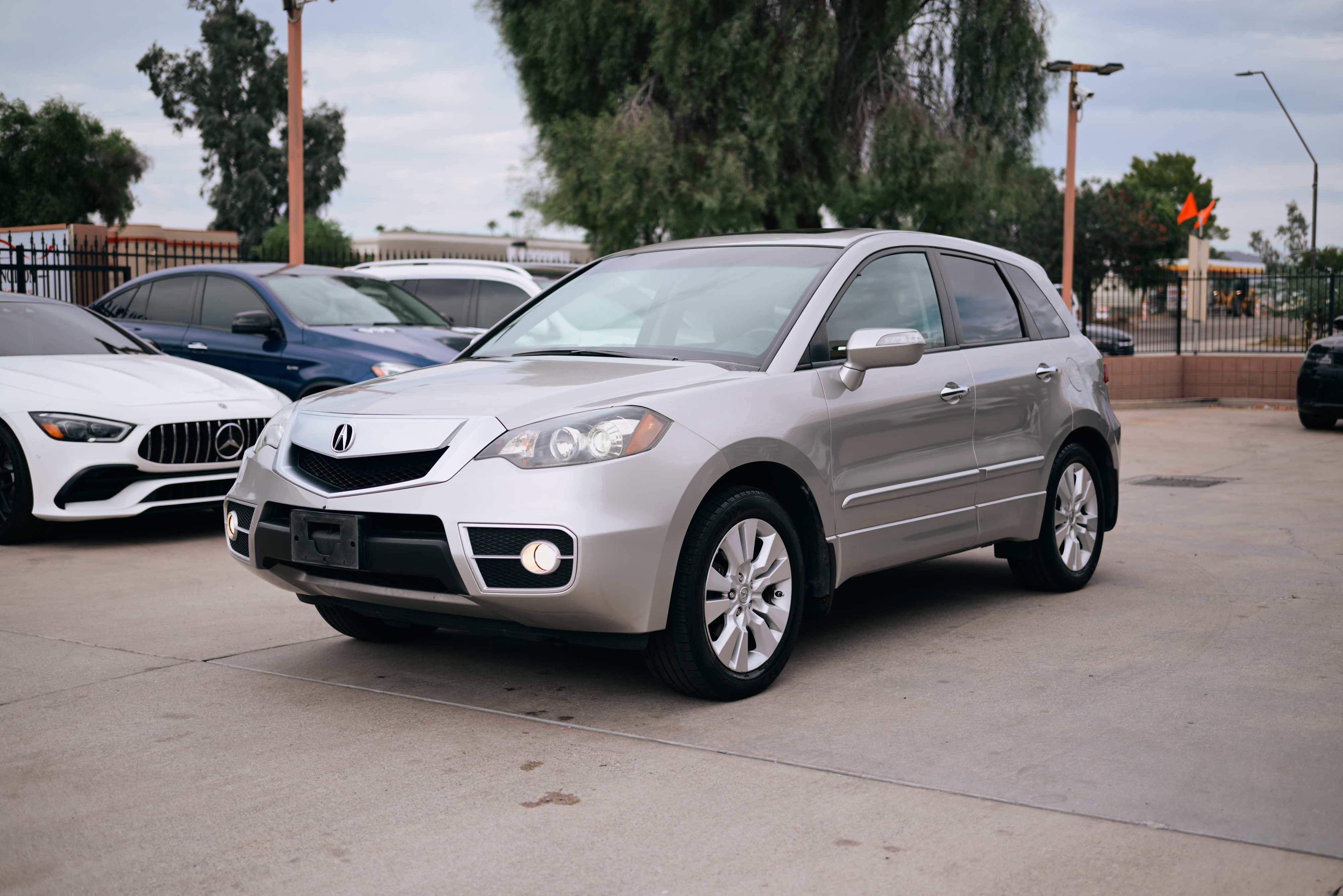 Used 2011 Acura RDX SH-AWD image 1