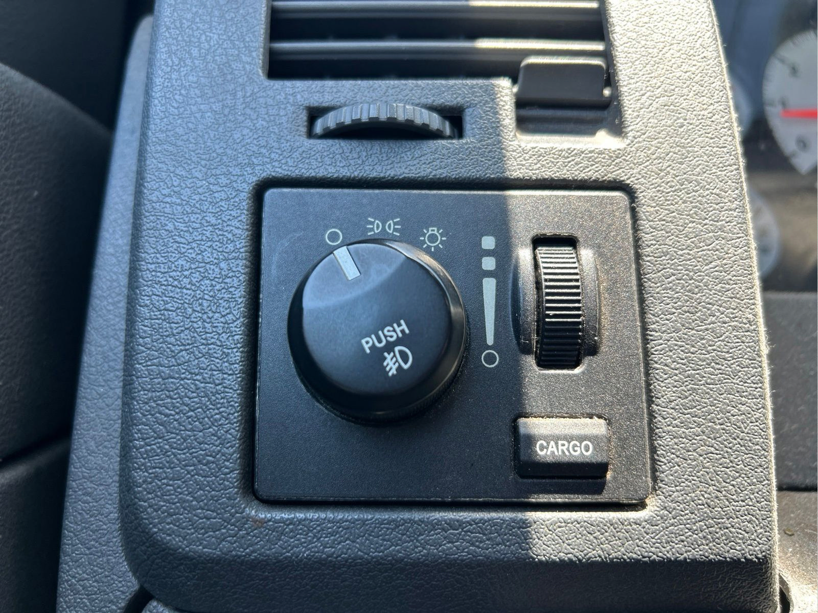 Used 2007 Dodge Ram 1500 Truck Laramie AWD/4WD image 25