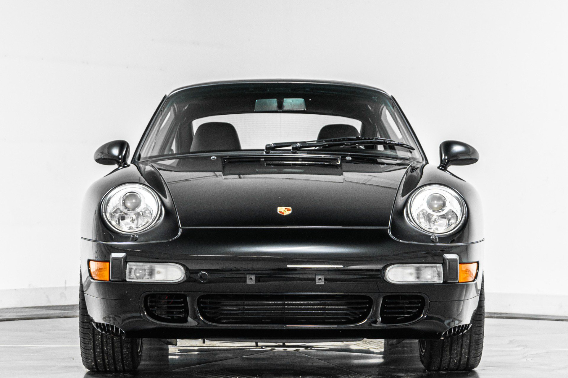 Used 1997 Porsche 911 Carrera S RWD image 4