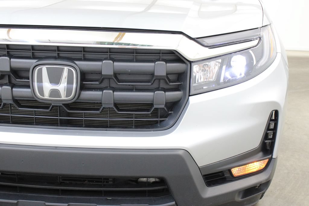 Used 2025 Honda Ridgeline RTL image 8