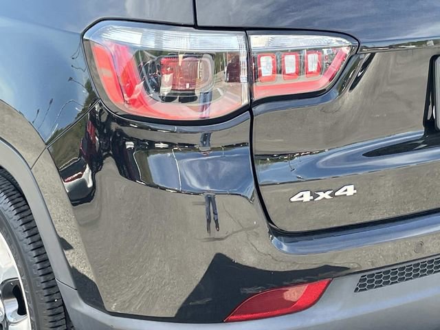 Used 2021 Jeep Compass Limited w/ Sun and Sound Group AWD/4WD image 6