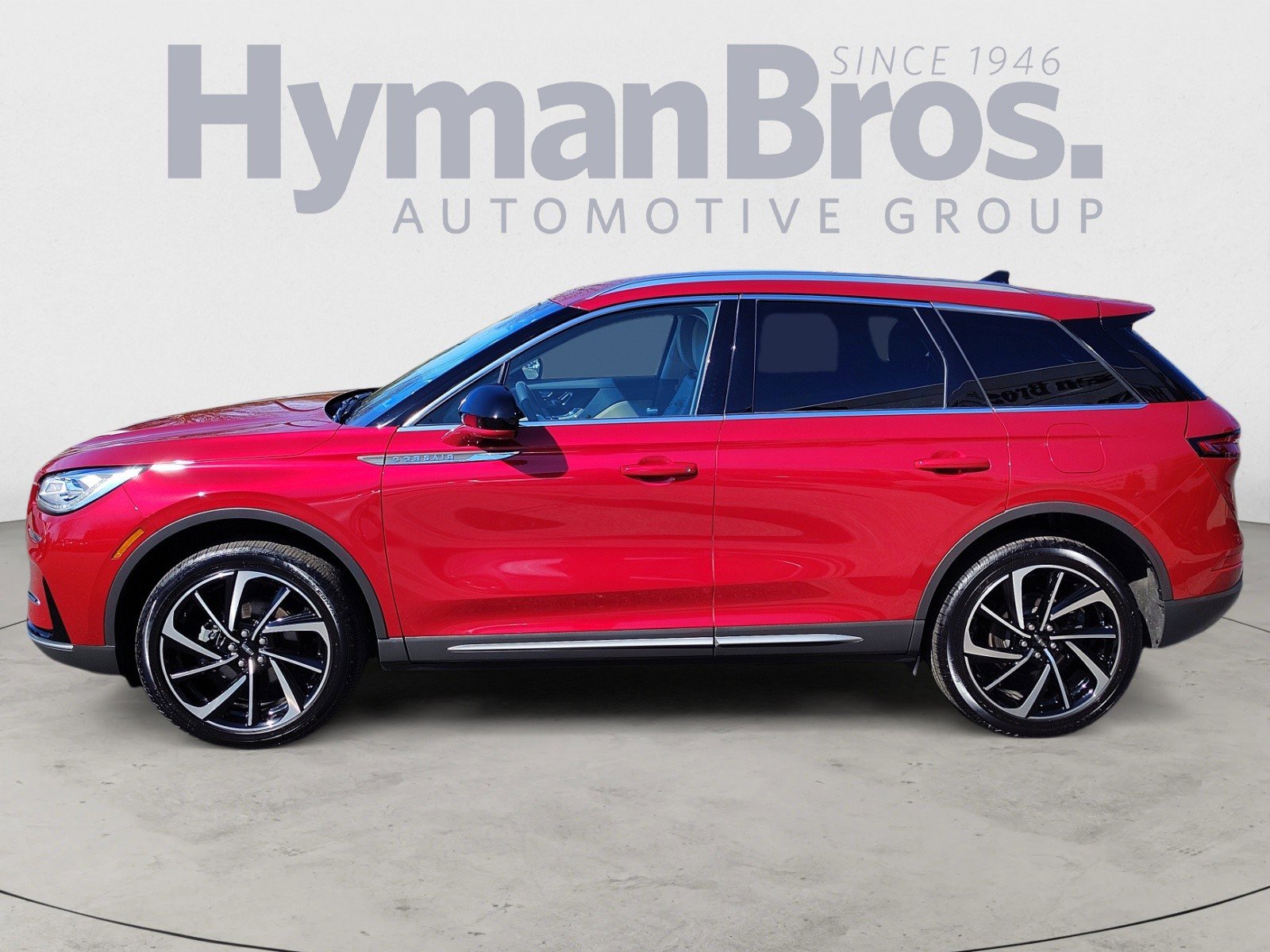 Used 2023 Lincoln Corsair Reserve w/ Rear Removable Package Tray AWD/4WD image 6
