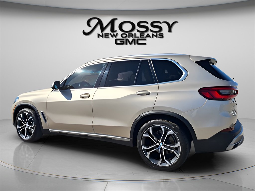 Used 2019 BMW X5 xDrive40i w/ Executive Package image 7