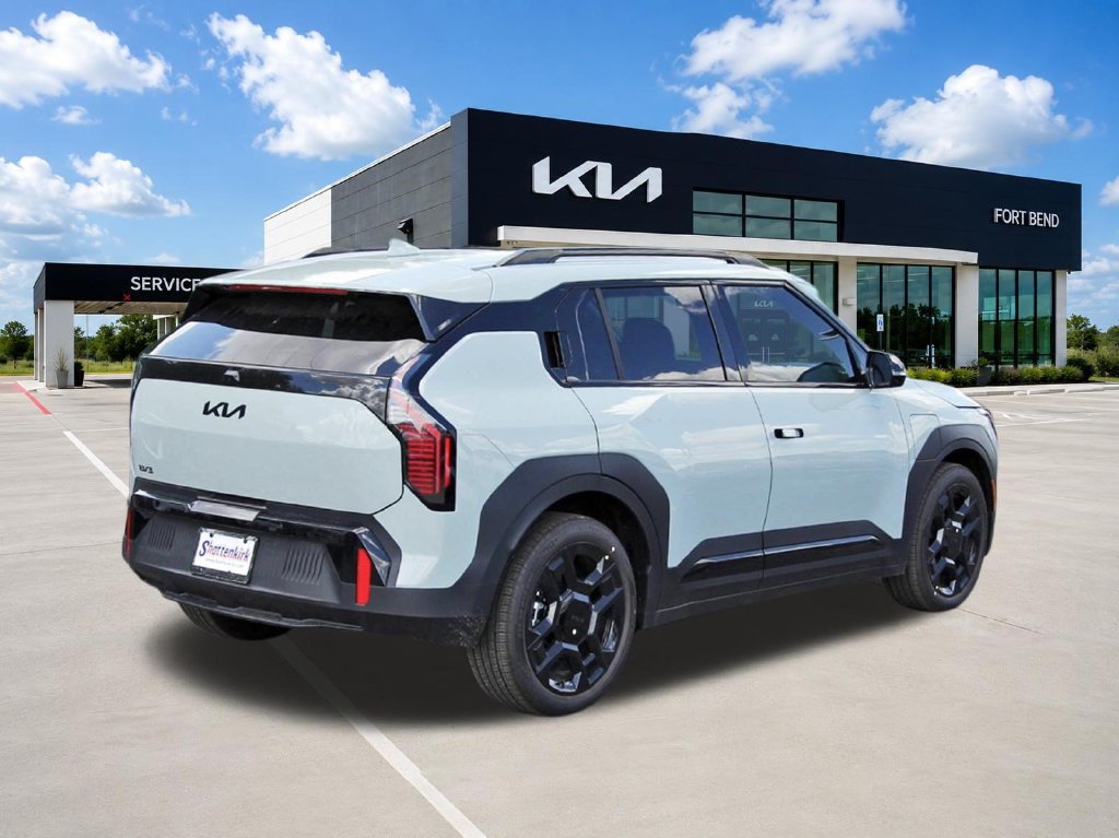 New 2027 Kia EV3 Wind FWD image 4